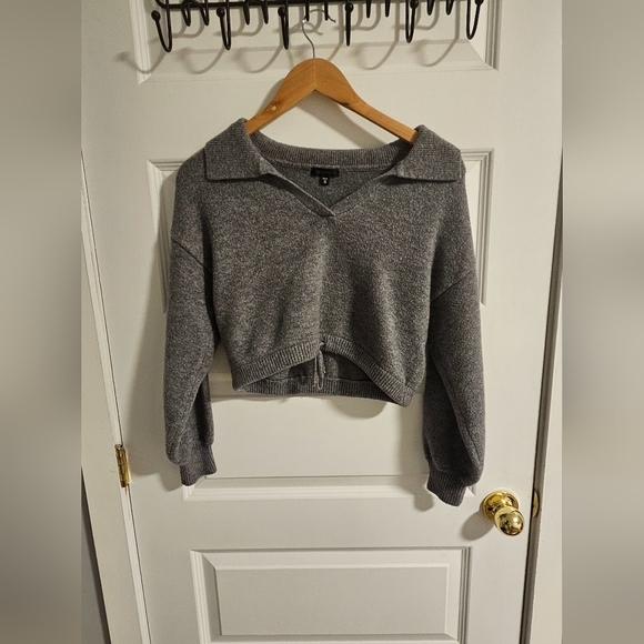 Top - Picture 1 of 4